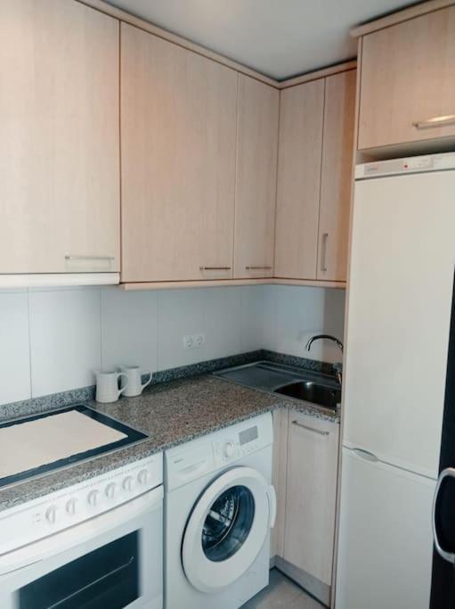 Acogedor Apartamento Con Piscina Y Garaje Apartment Huesca Exterior foto
